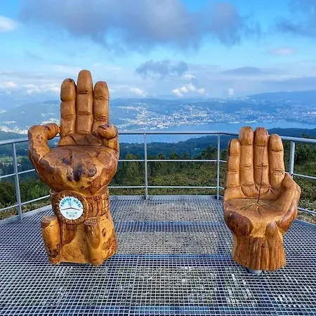 Lejlighed En Rosalia De Castro *