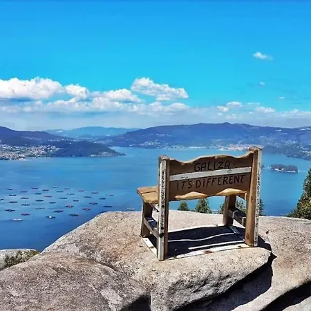 Lejlighed En Rosalia De Castro Moaña